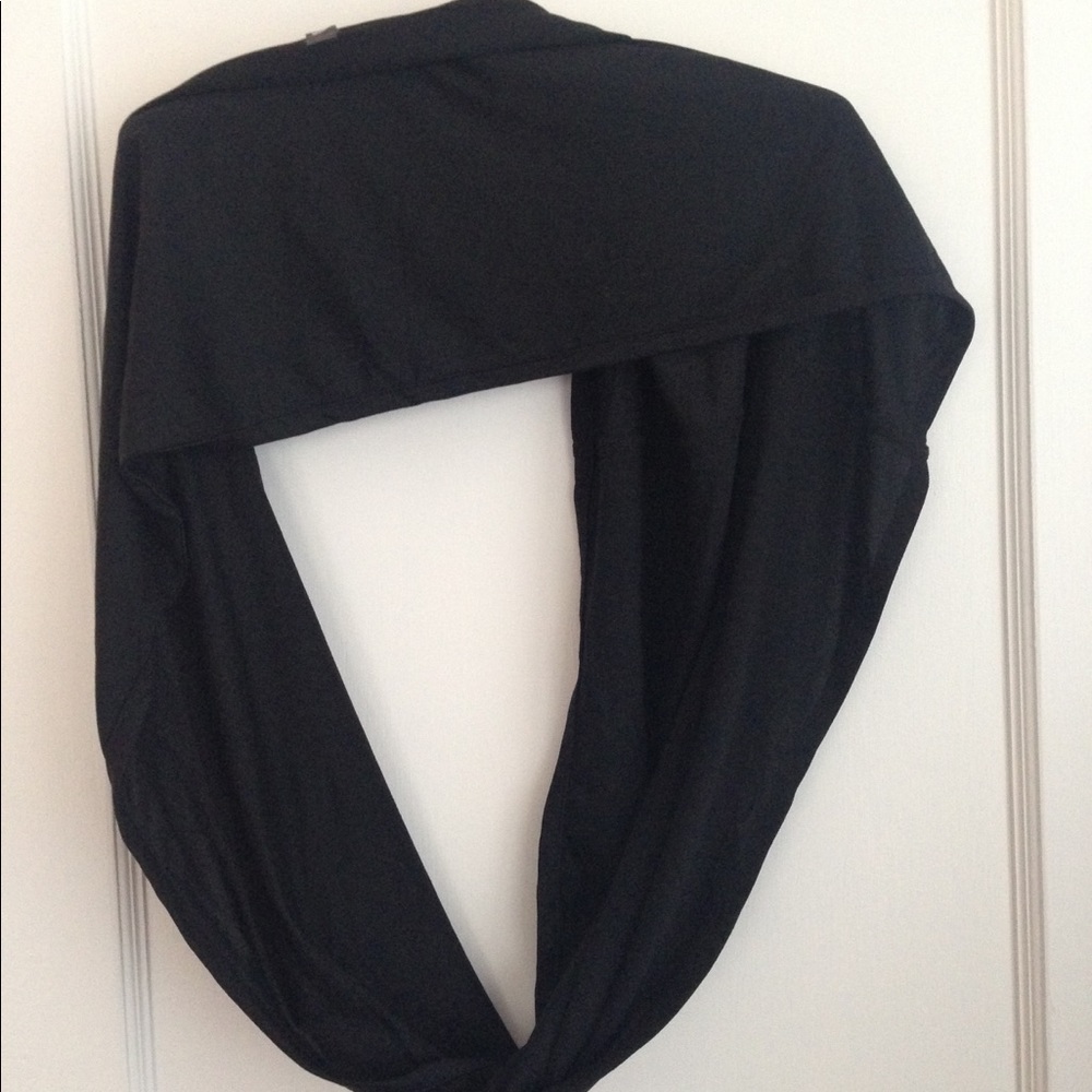 North Face infinity scarf.